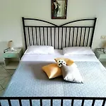 度假居 Maresalento Silvia 玛丽娜迪曼卡维萨